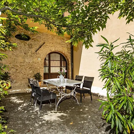 Tenuta Quarrata 2*