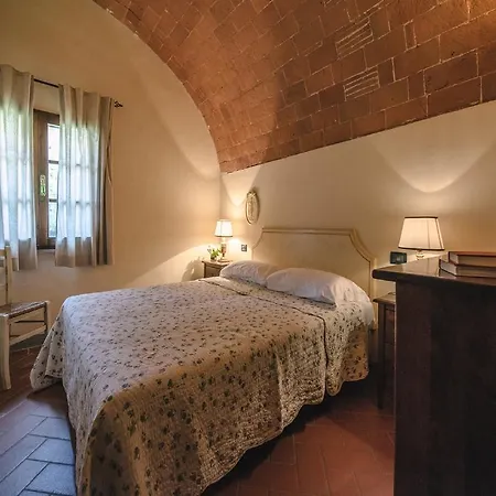 Tenuta Quarrata Капанноли
